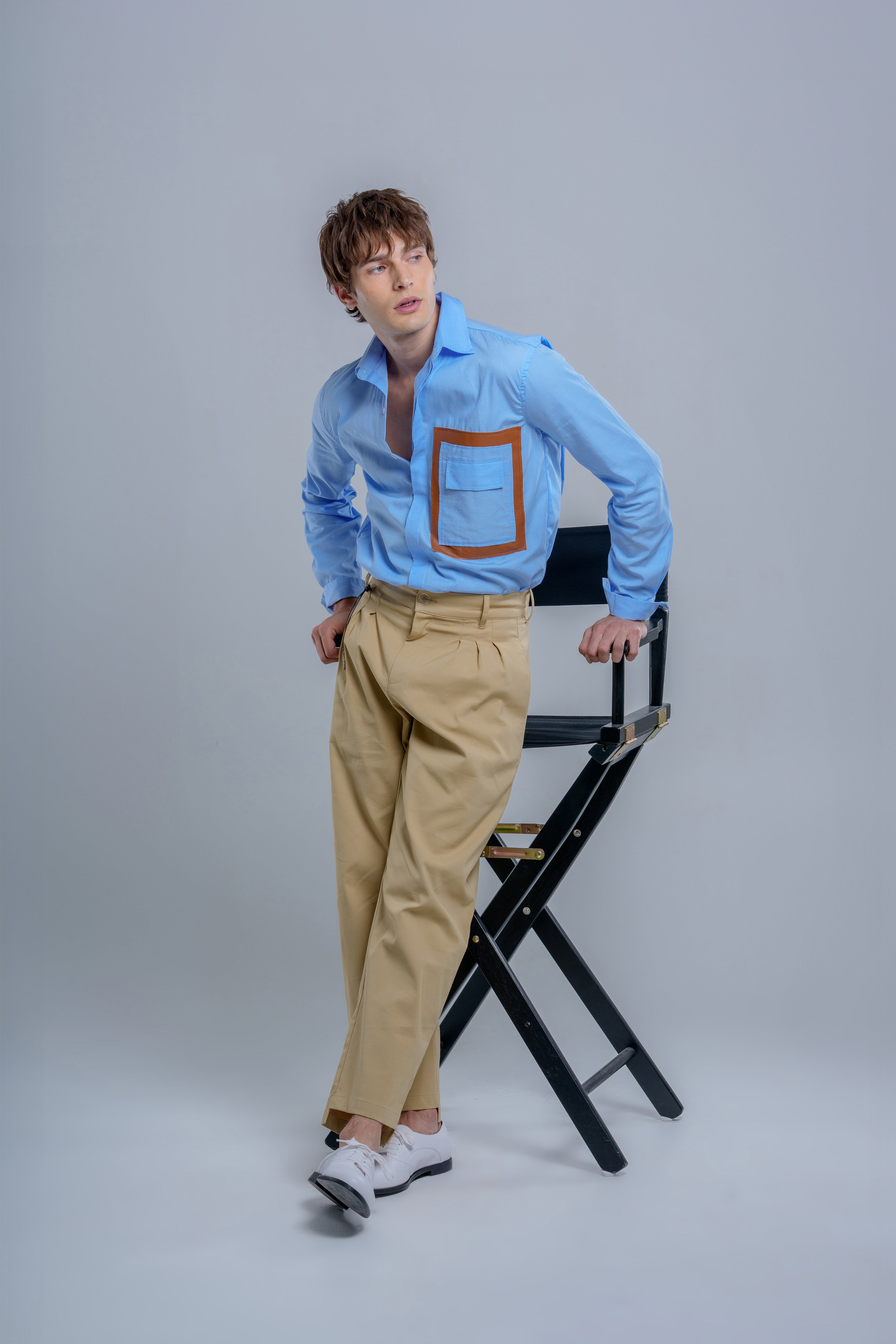 Men's slim fit shirt with leather details
